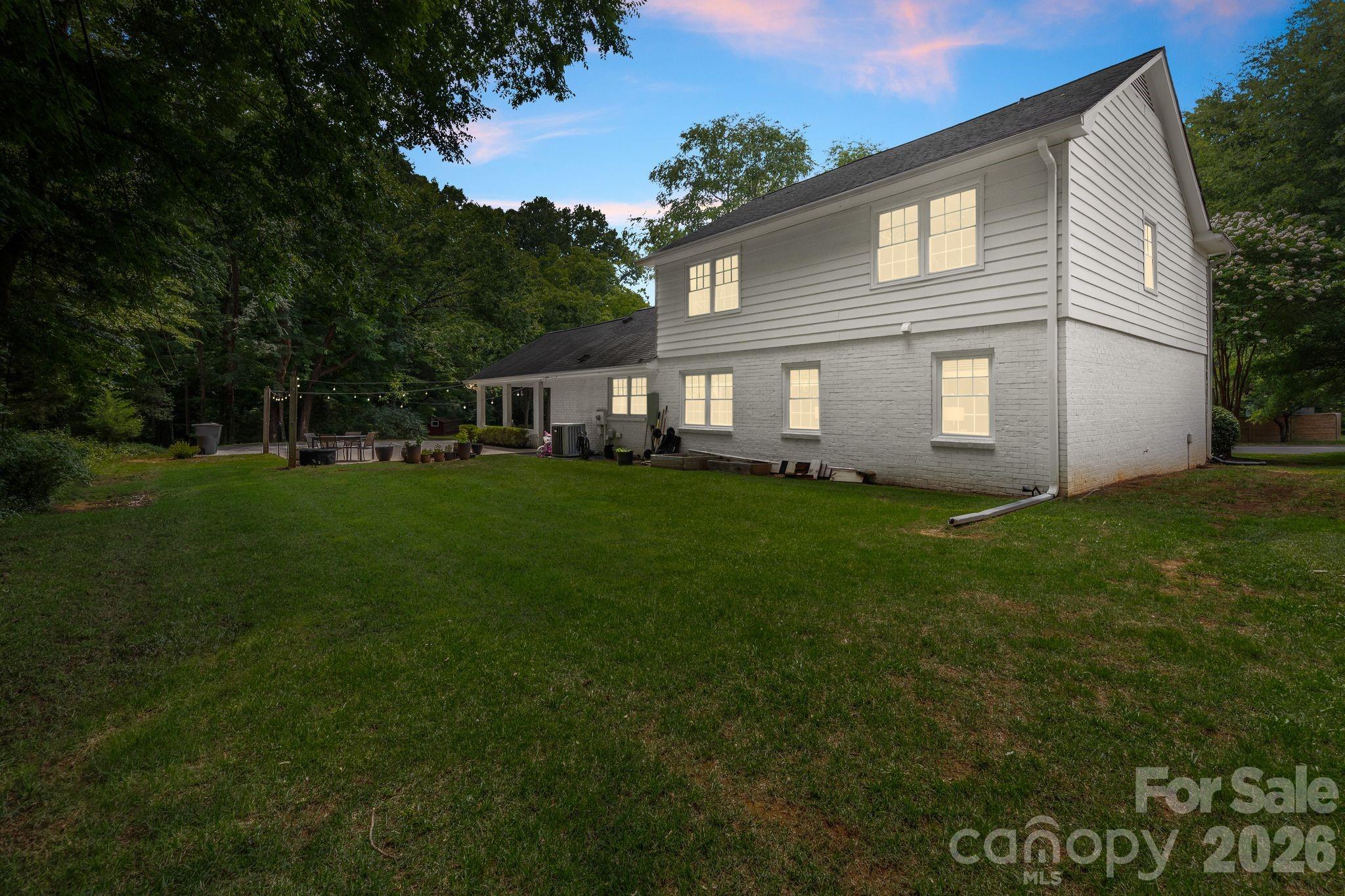 Lansdowne - Residential