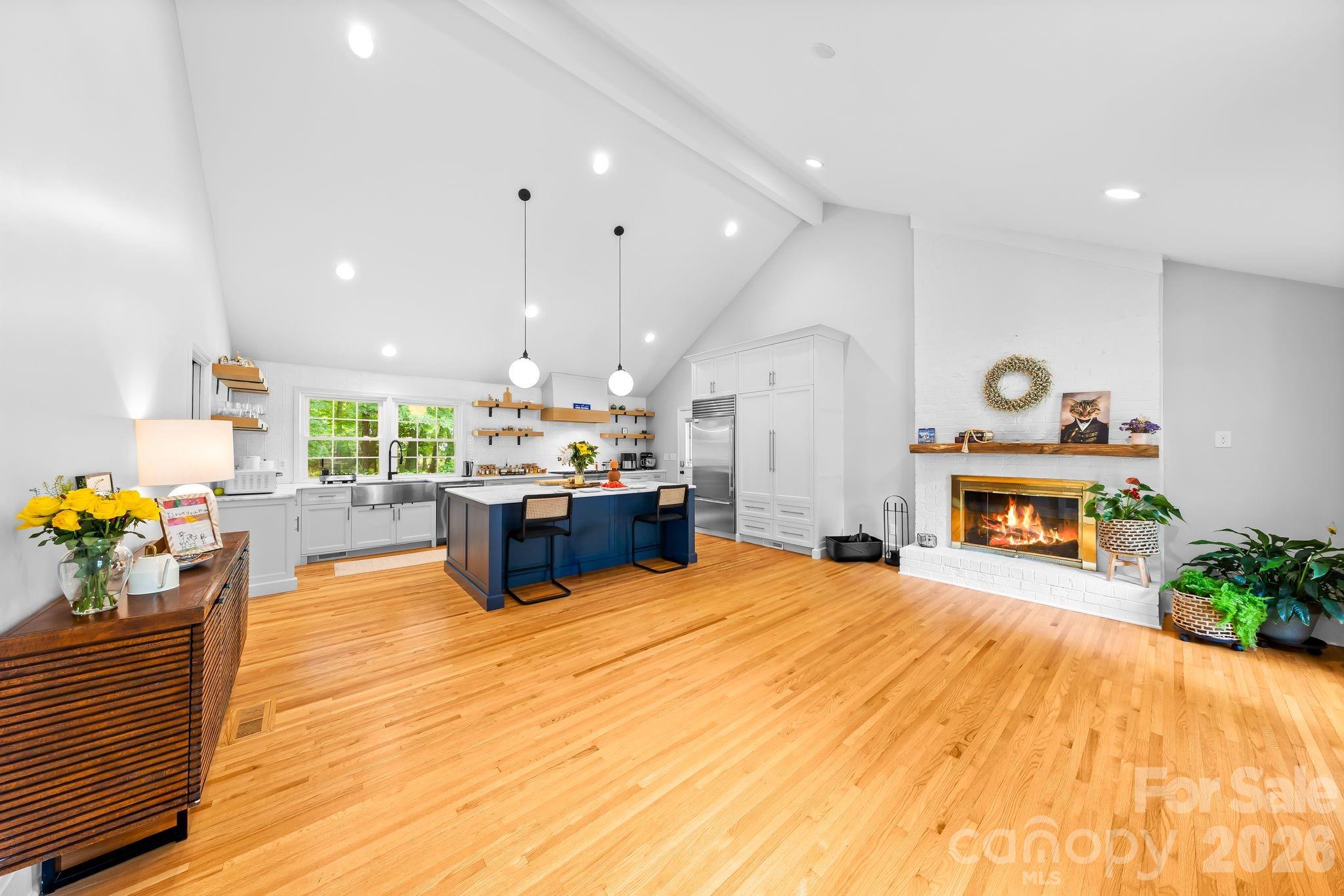 Lansdowne - Residential