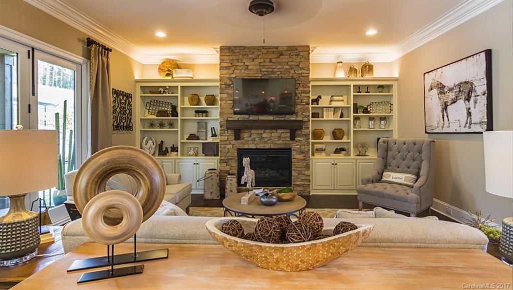 The Manors at Lake Ridge - Residential