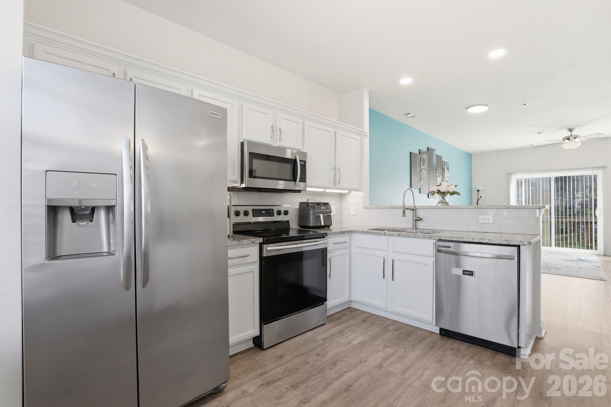 Avalon at Mallard Creek - Residential