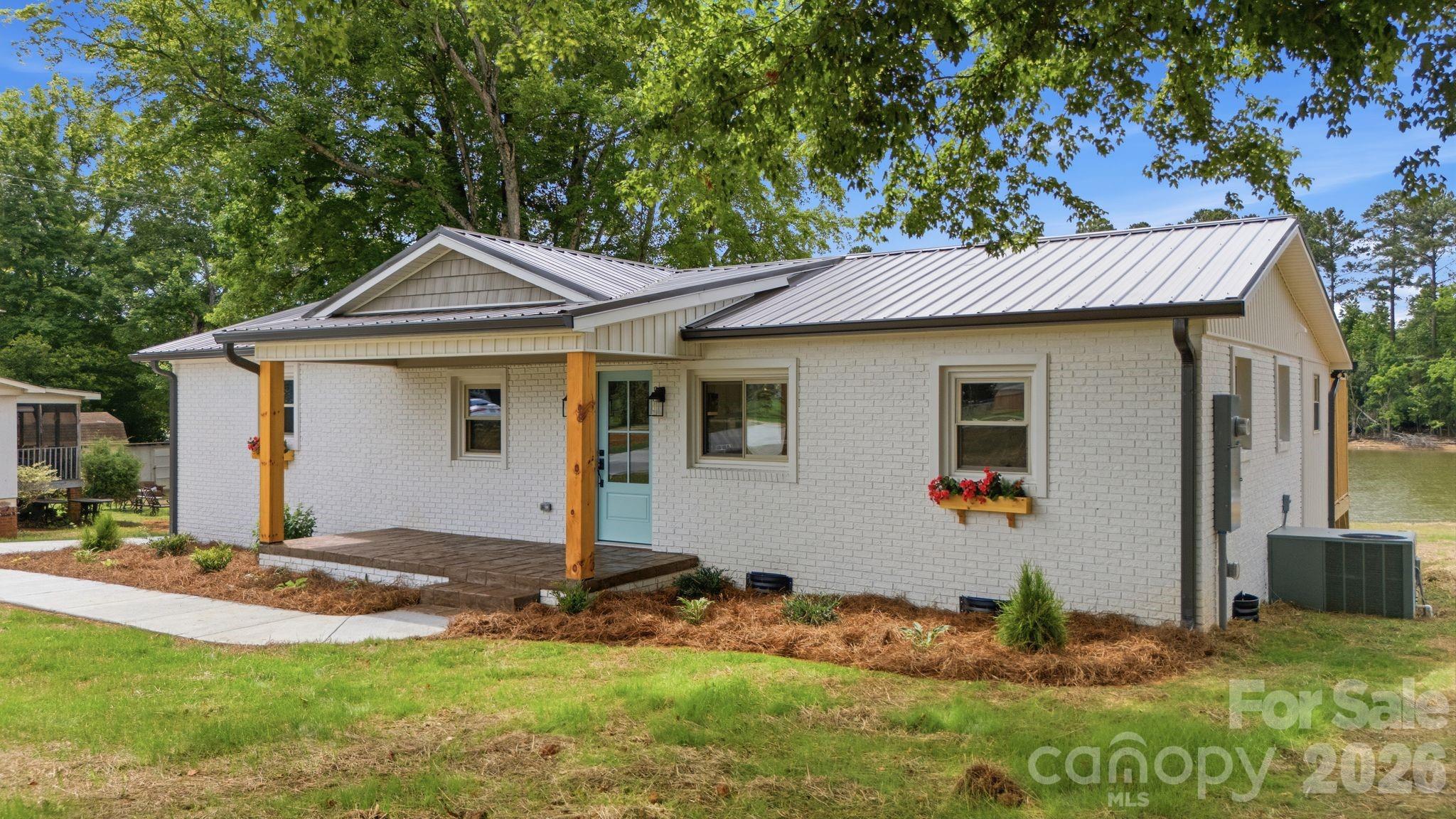 Southmont Farm of the Riverview Acres - Residential