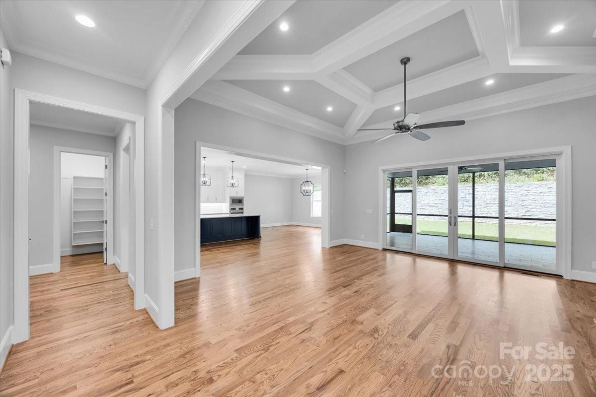 Chestnut Pond - Residential