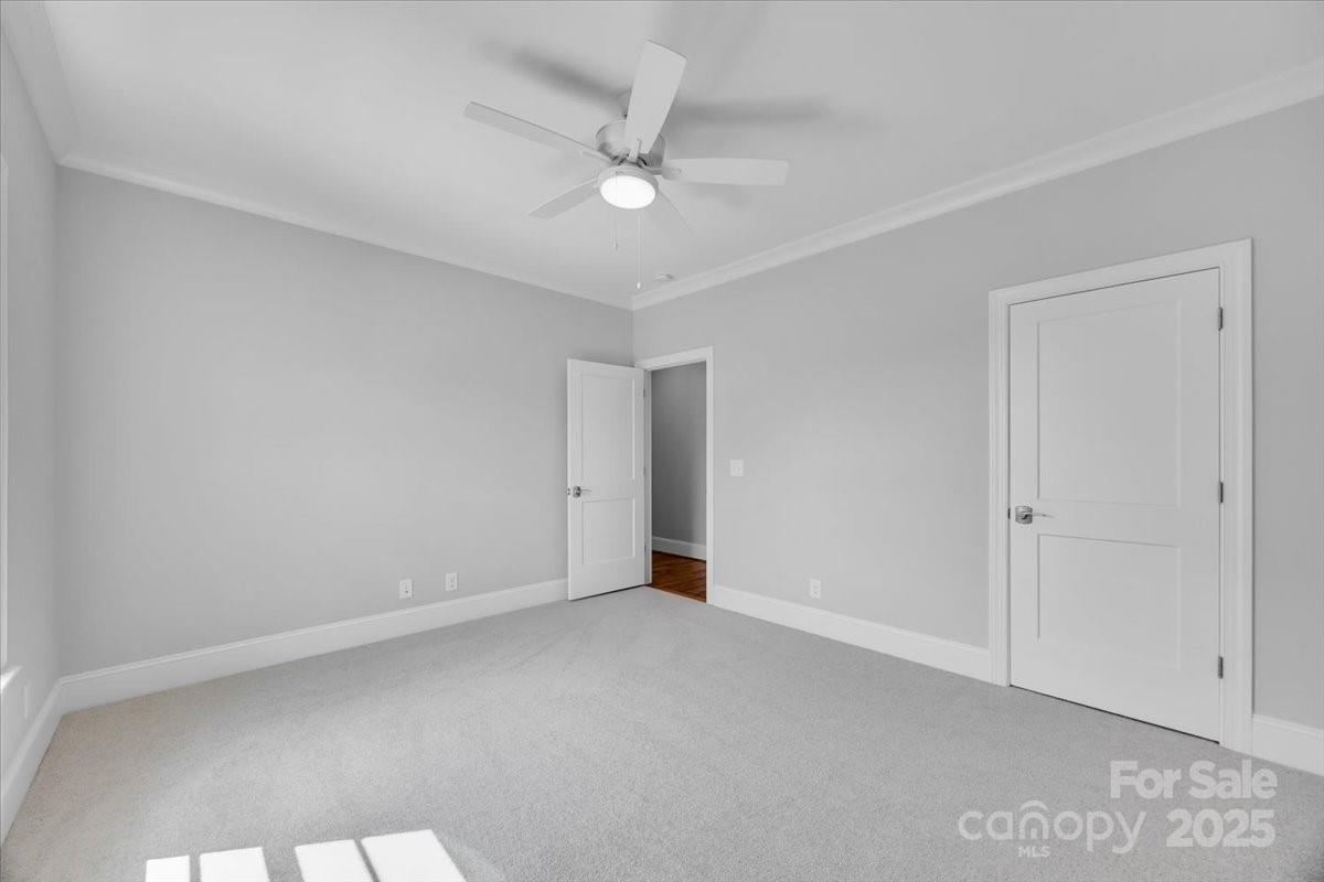 Chestnut Pond - Residential