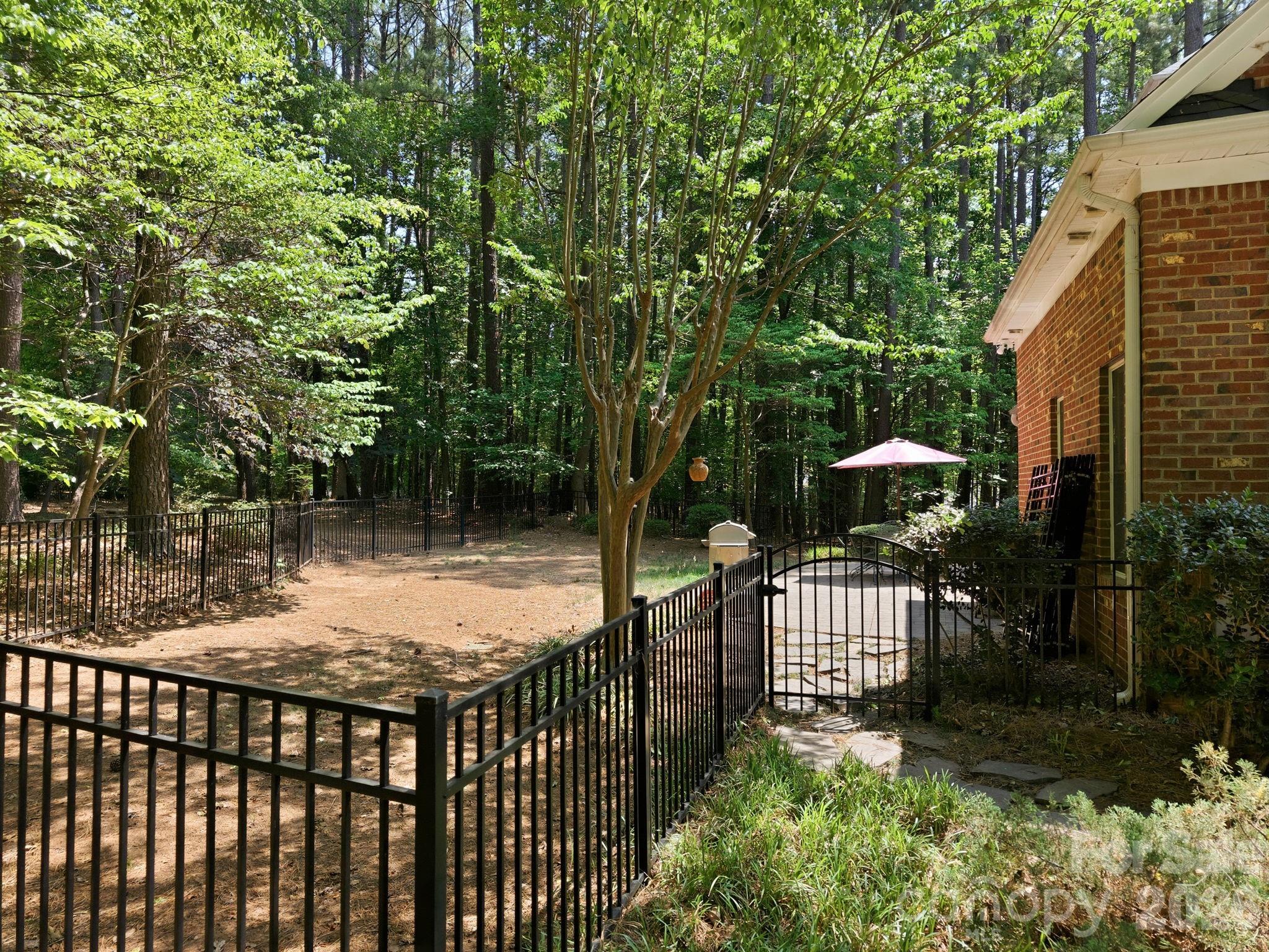 Forest Glen - Residential