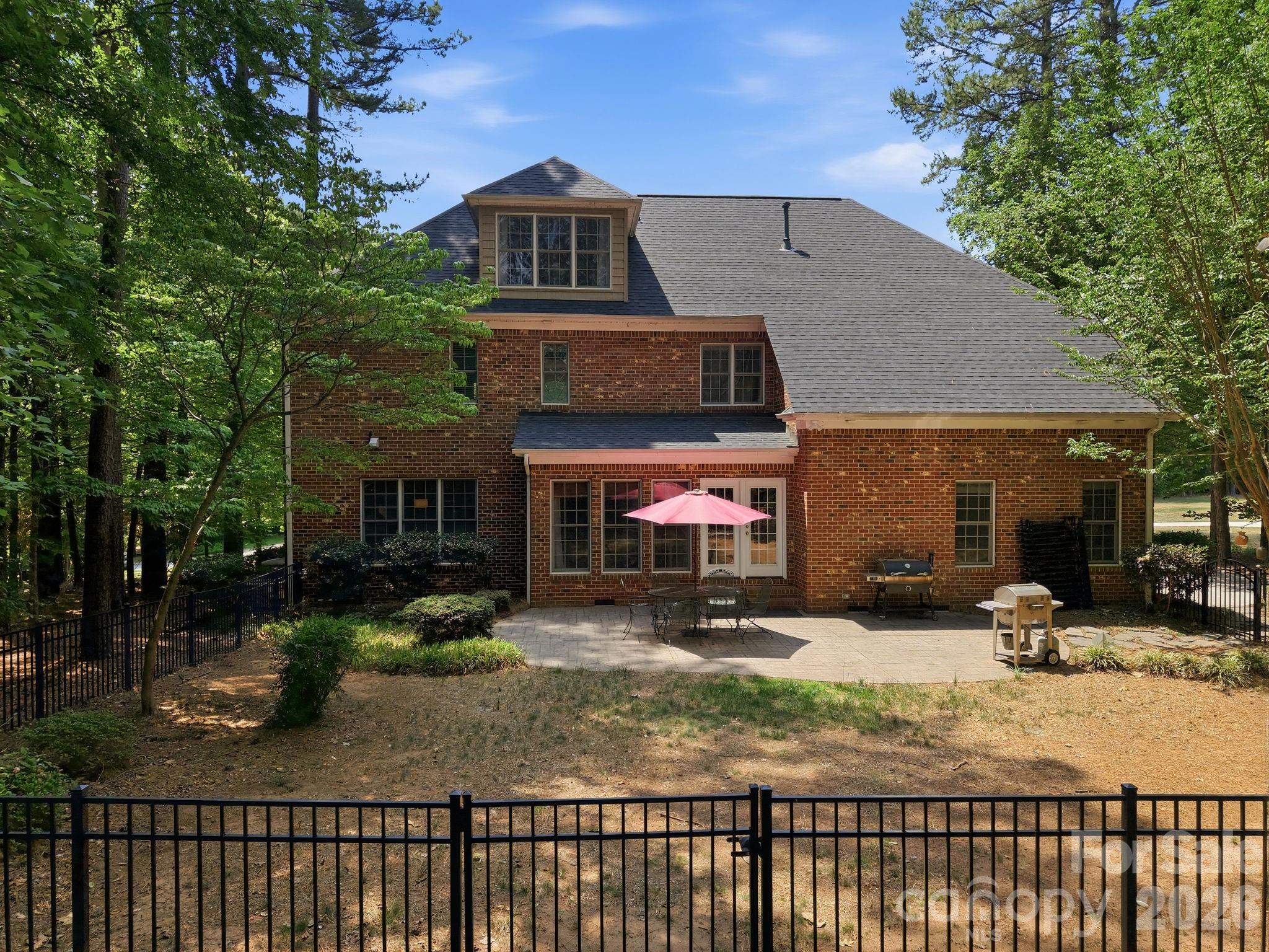 Forest Glen - Residential