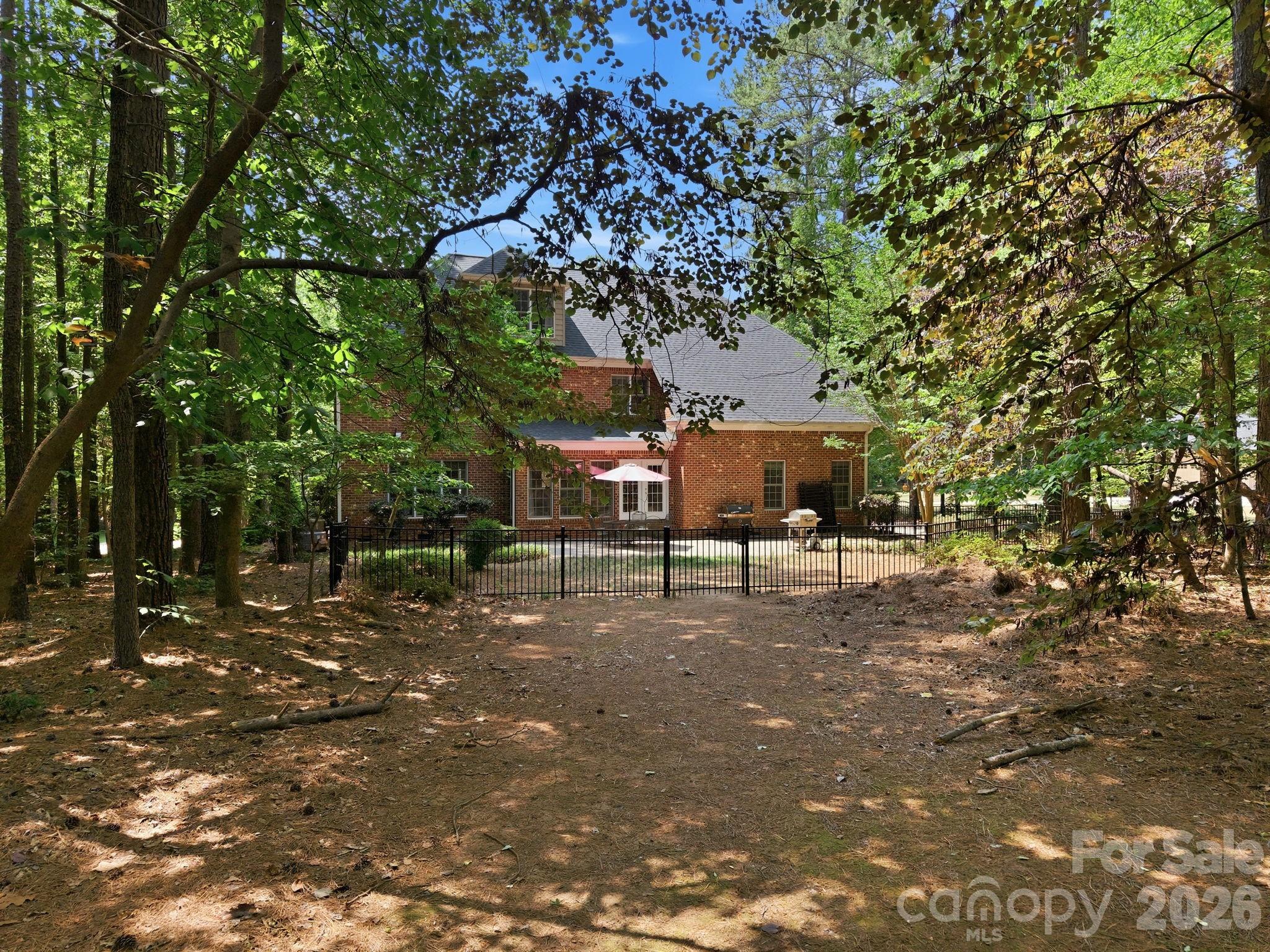 Forest Glen - Residential