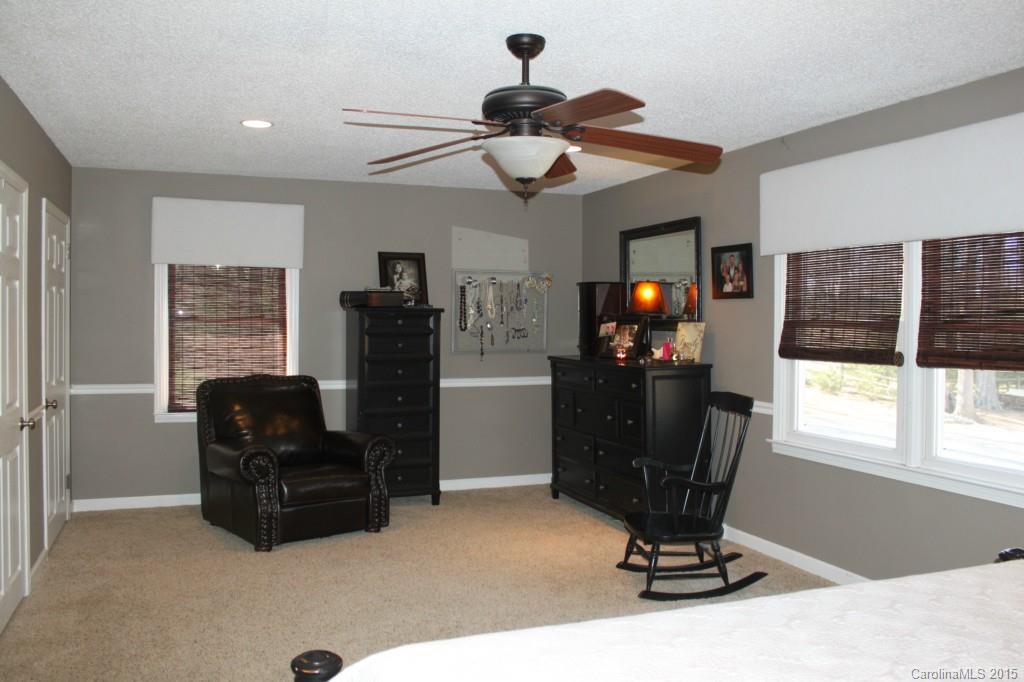 Black Horse Run - Residential