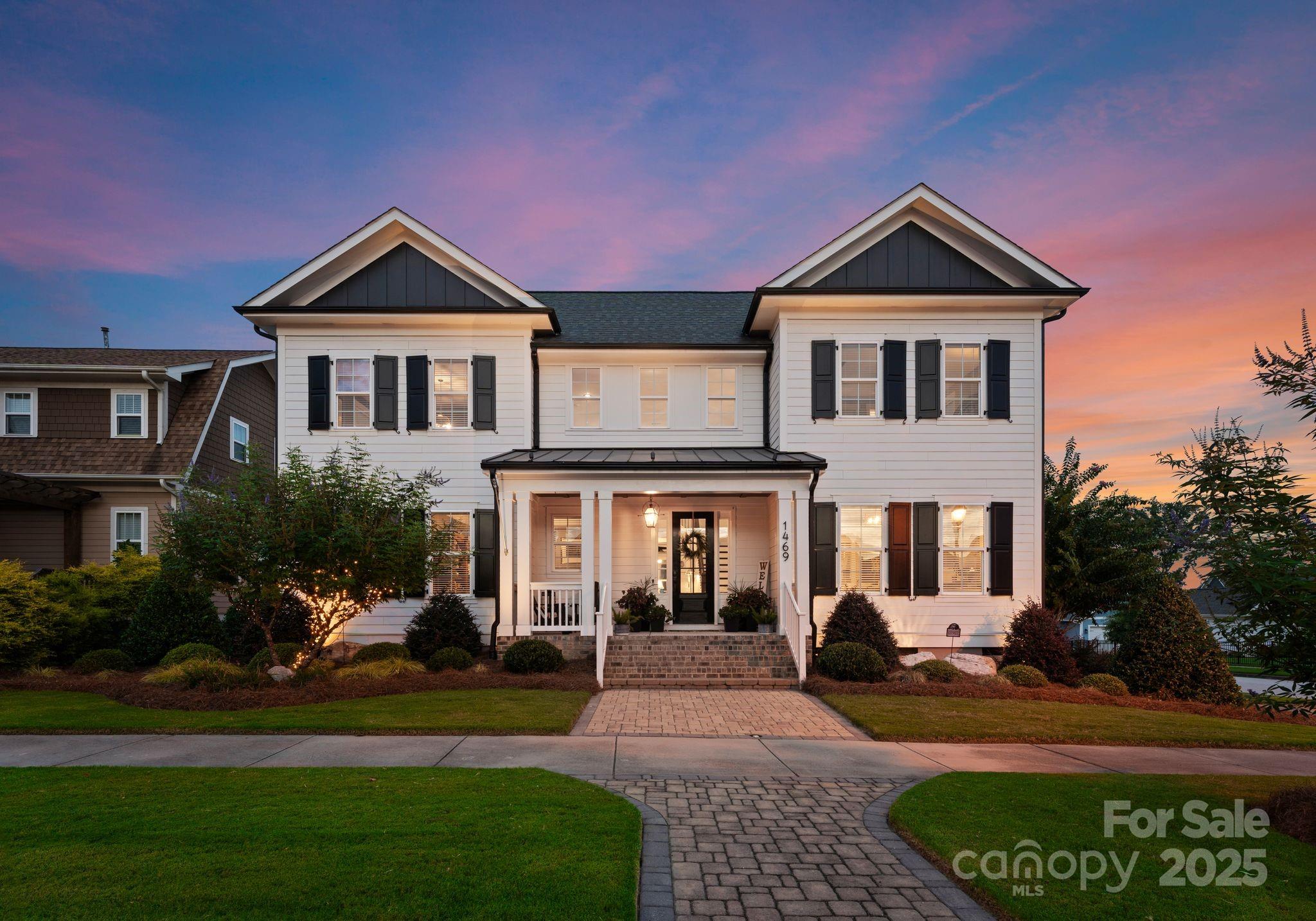 Riverwalk - Residential