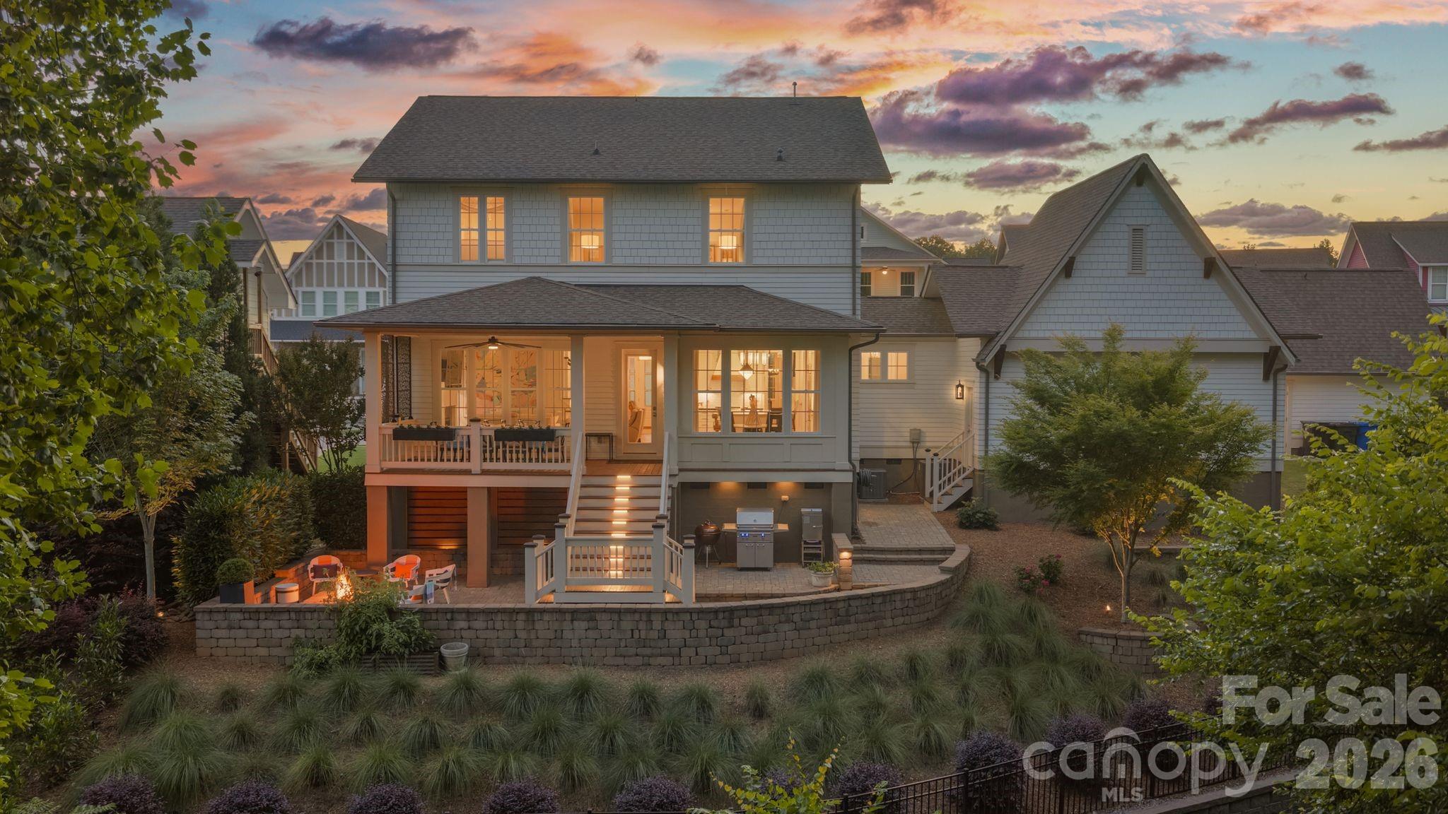 Riverwalk - Residential