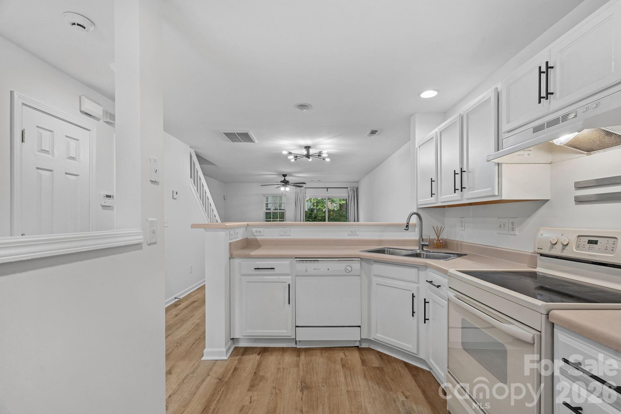 Holly Ridge - Residential
