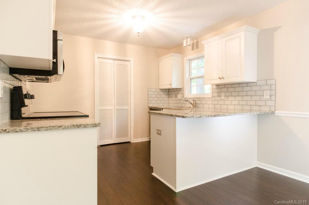 Avery Lake - Residential