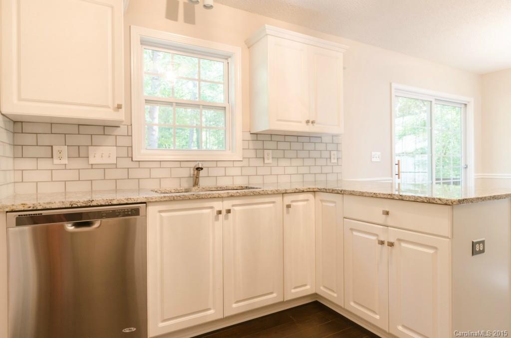 Avery Lake - Residential