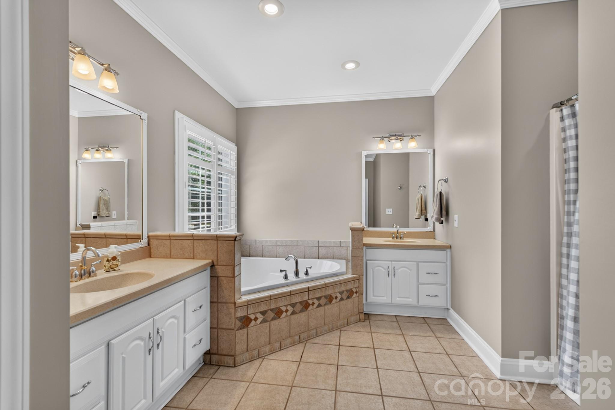 Miller Pond - Residential