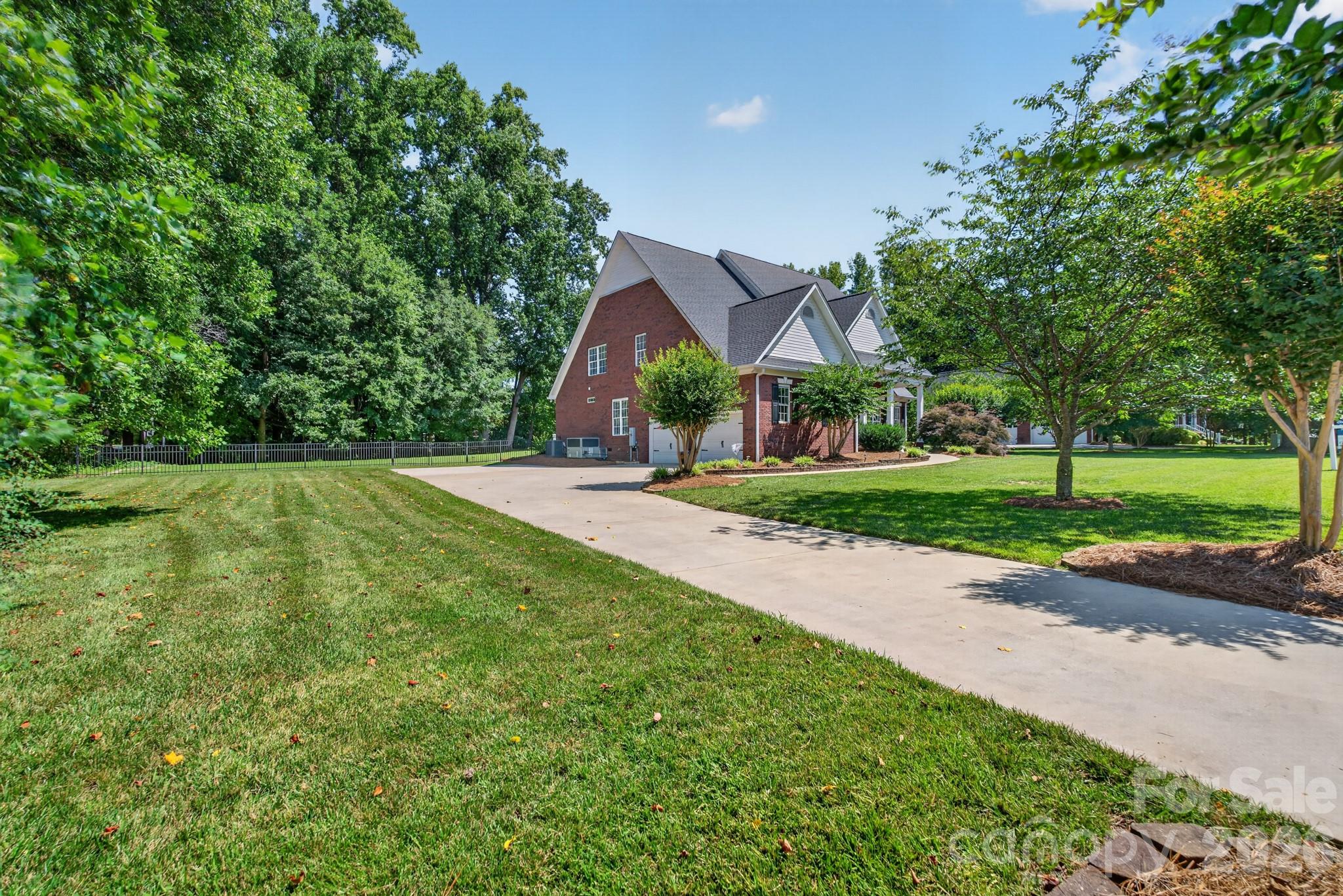 Miller Pond - Residential