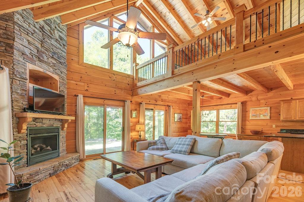 Cane Creek Mountain - Residential