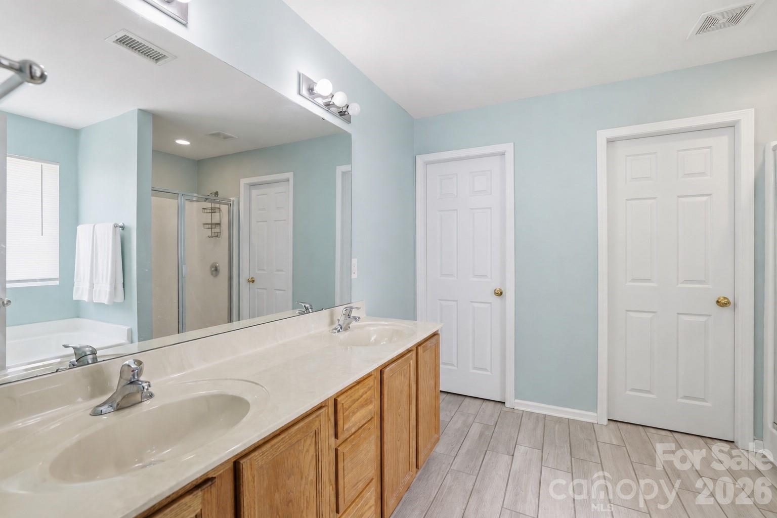 Applegate - Residential