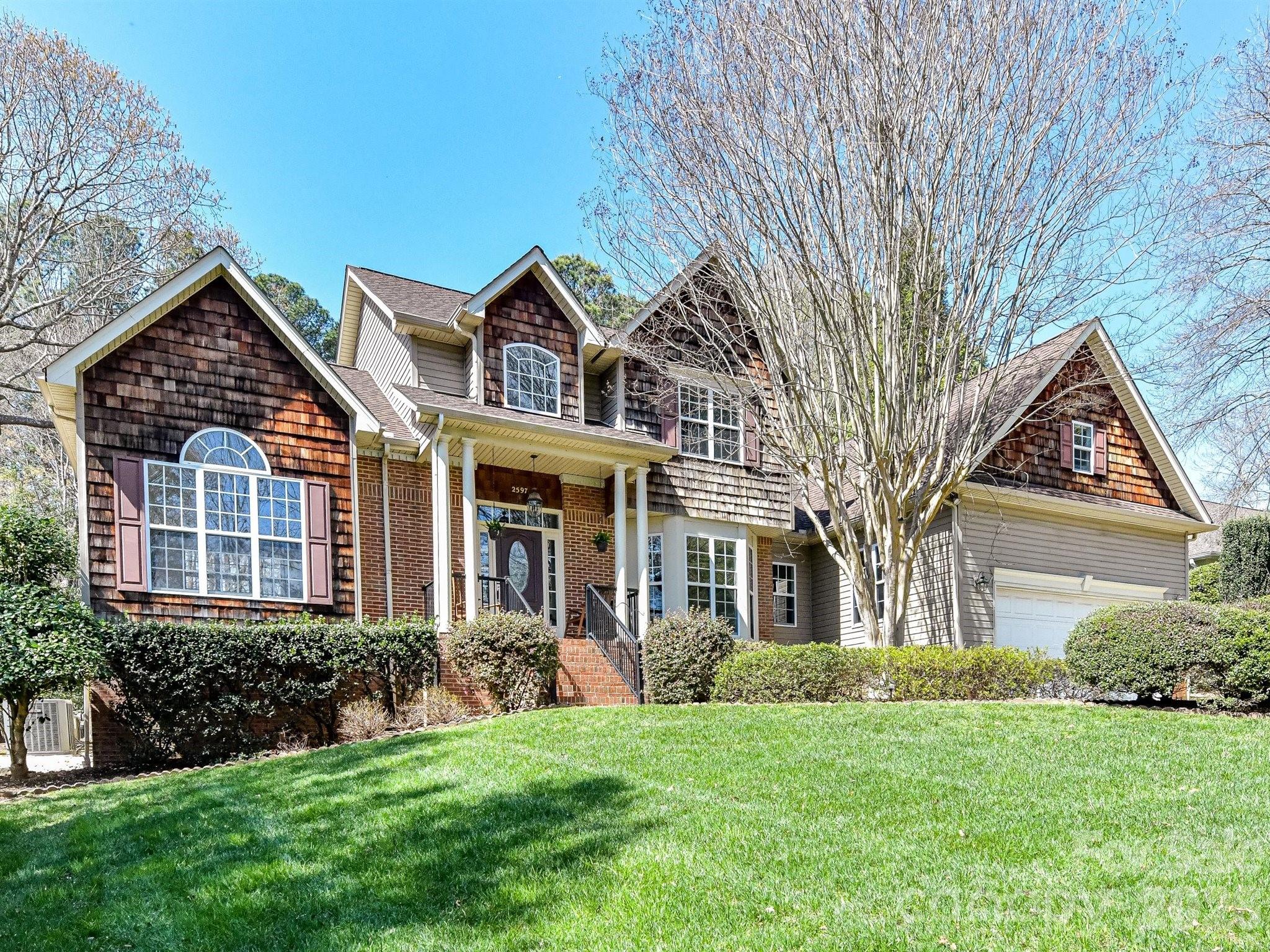 Lakepointe North - Residential