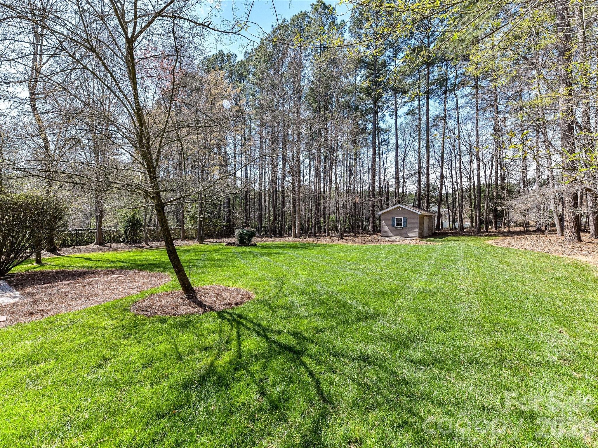 Lakepointe North - Residential