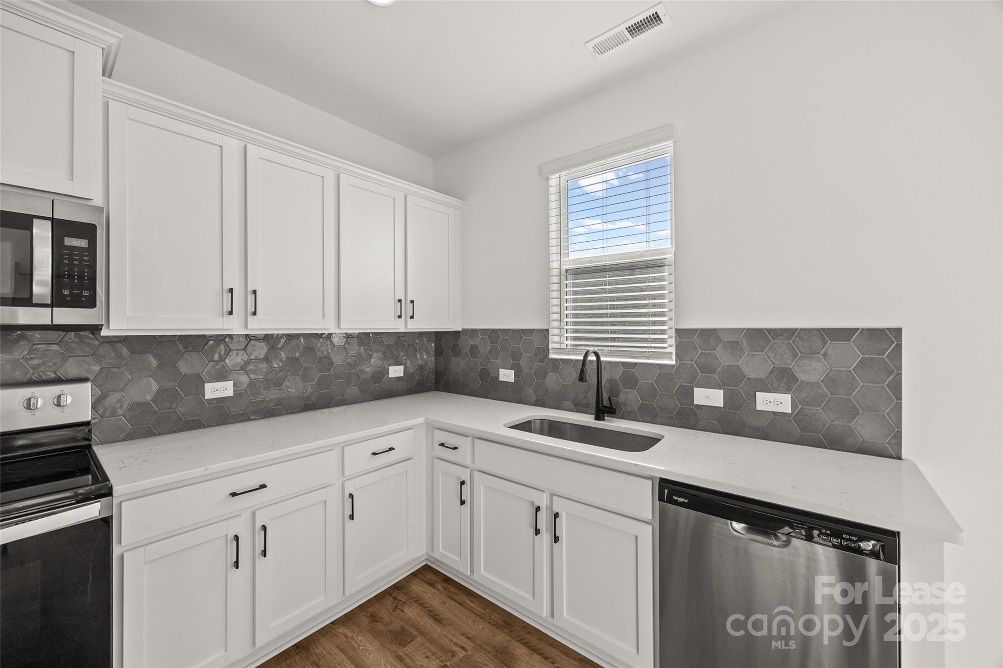 Villages At Mallard Creek - Residential Lease