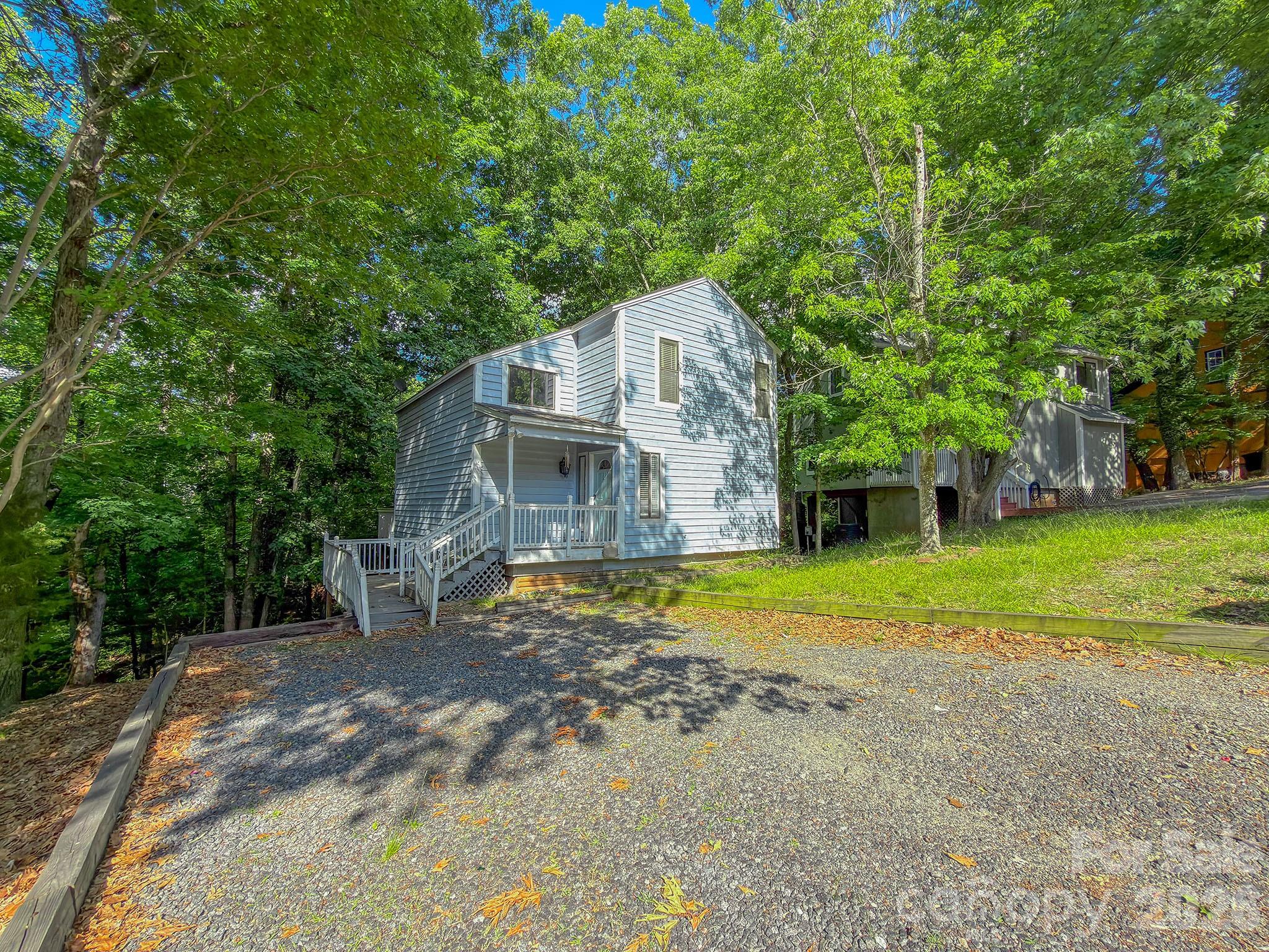 Tega Cay - Residential