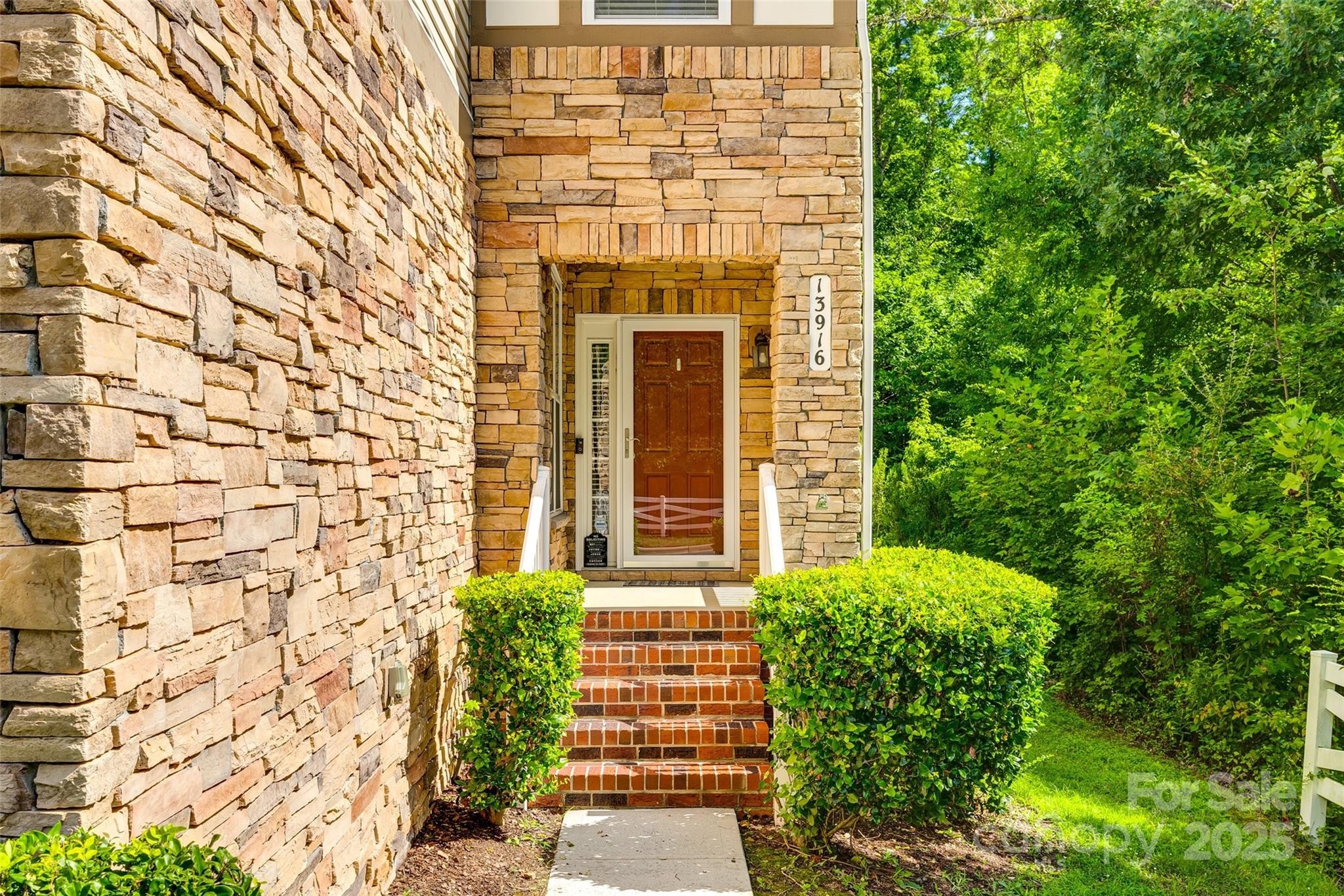 Mallard Lake - Residential