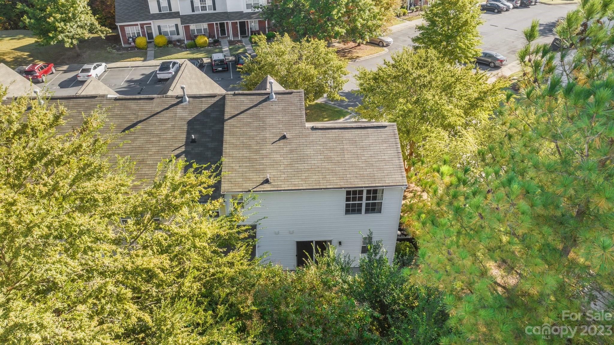 Lexington Commons - Residential