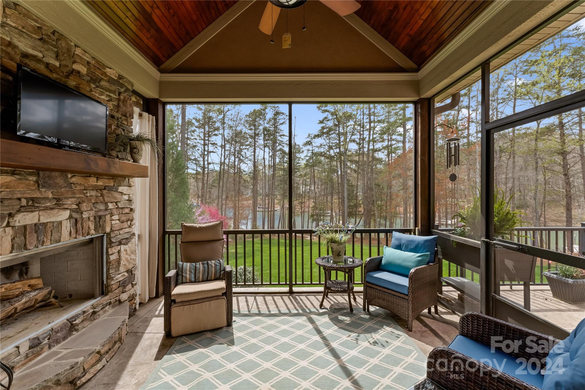 Chesapeake Pointe - Residential