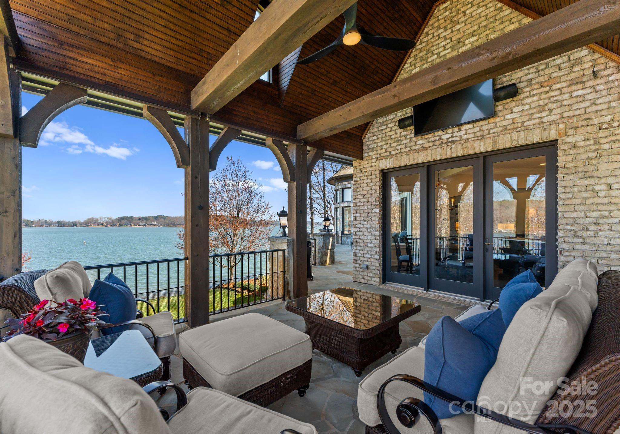 Sailview - Residential