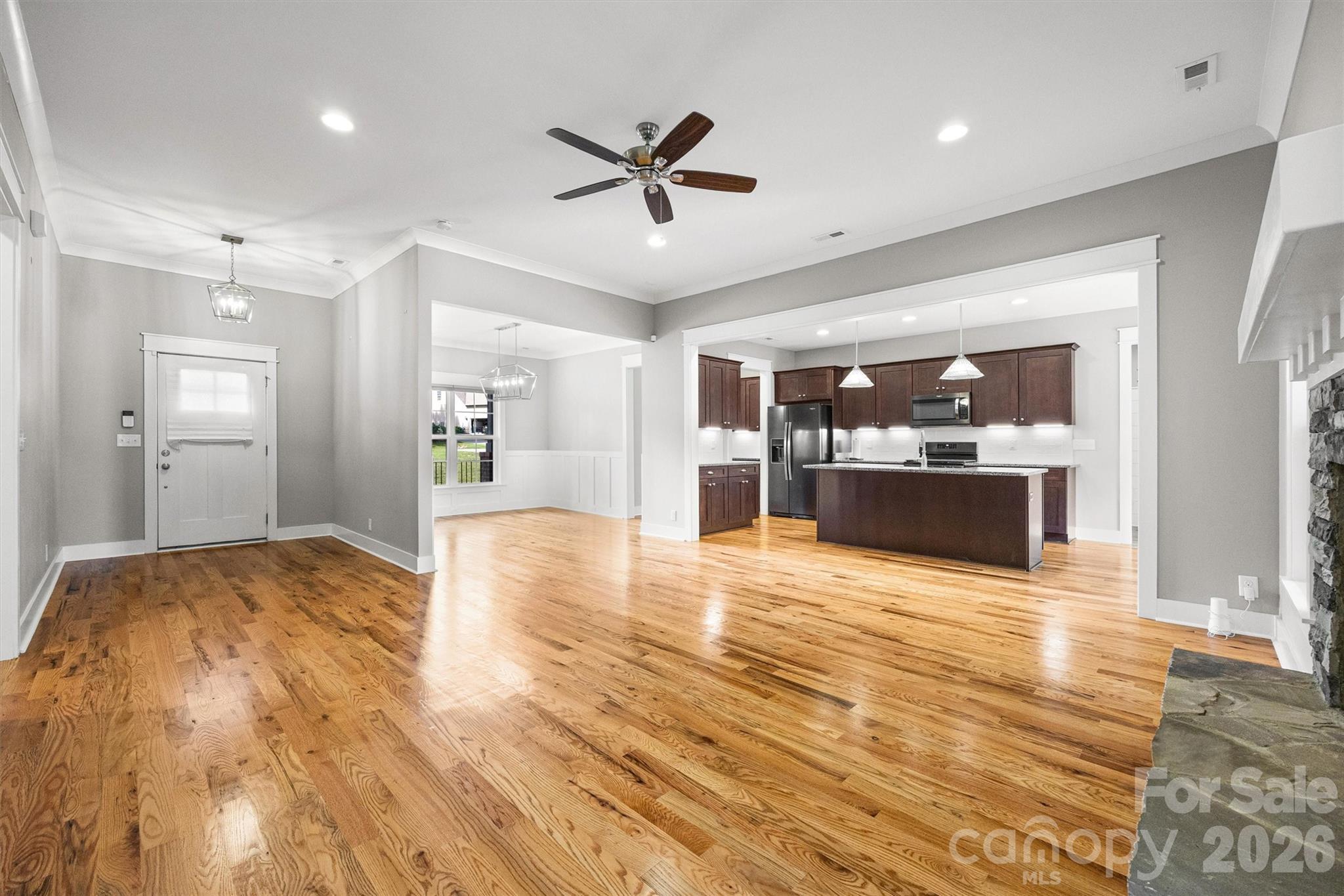 Lauren Pines - Residential