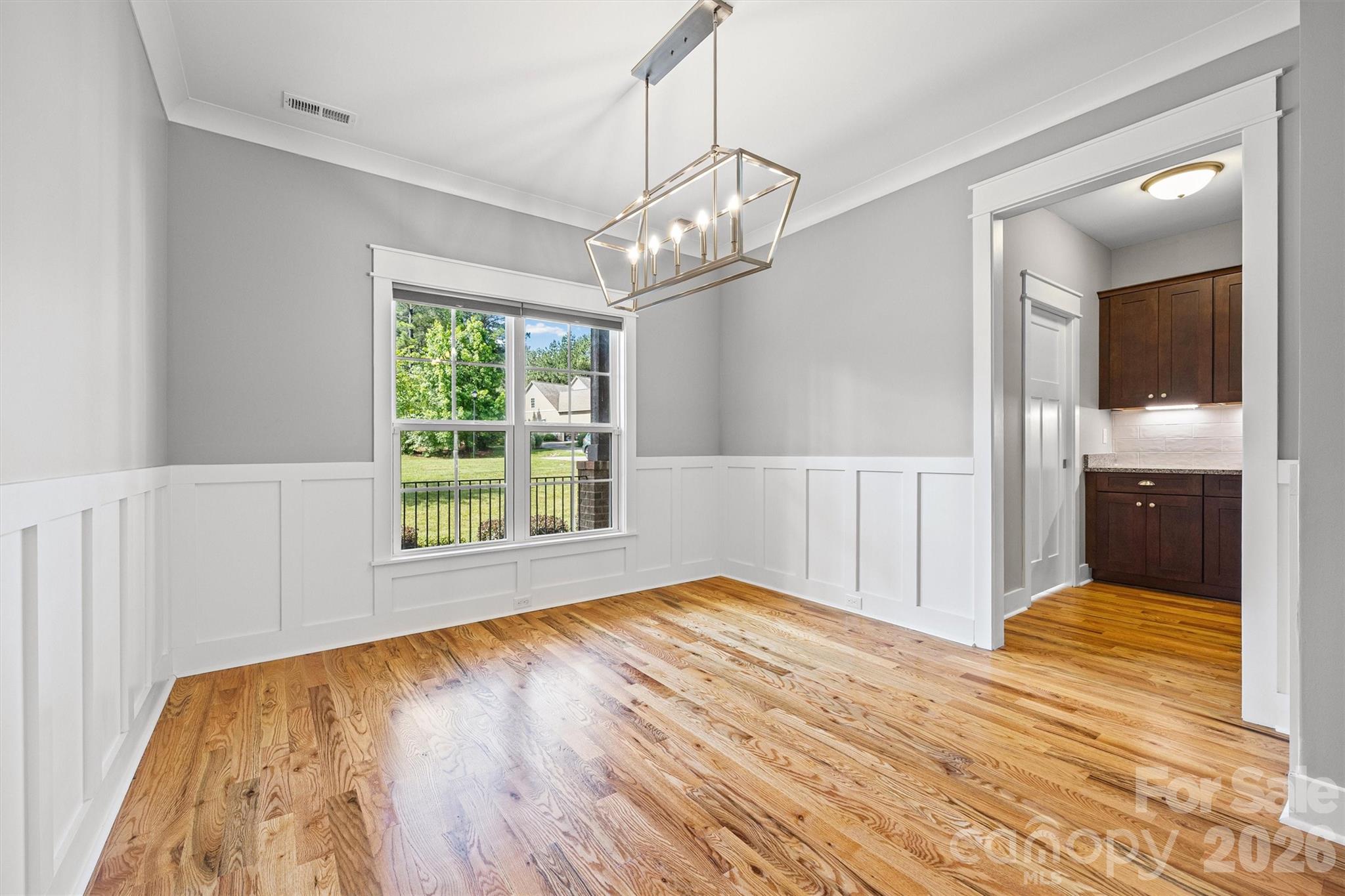 Lauren Pines - Residential