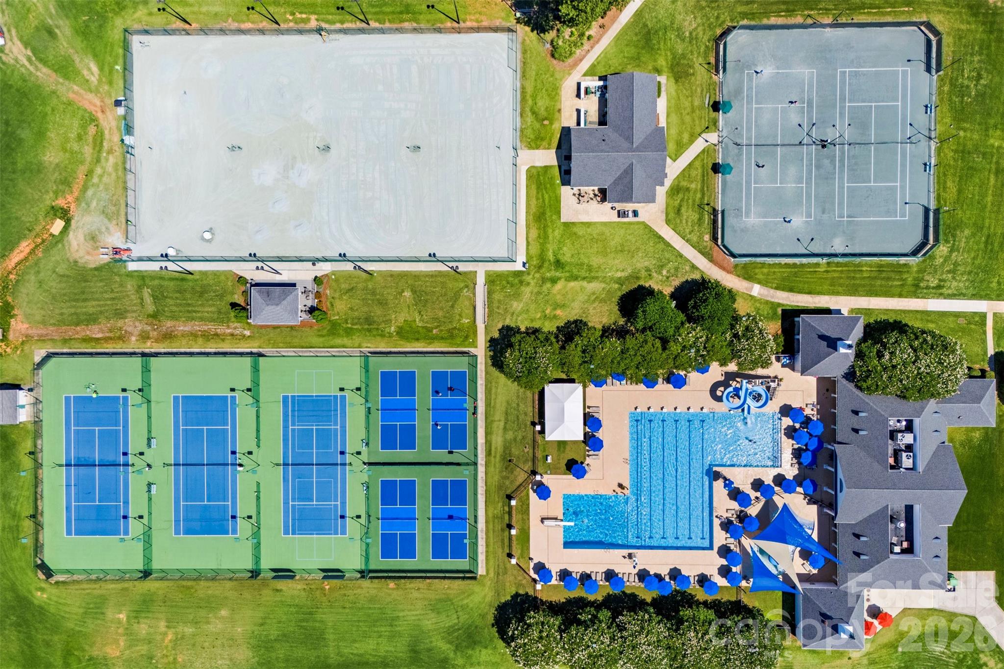 Country Club Estates - Residential