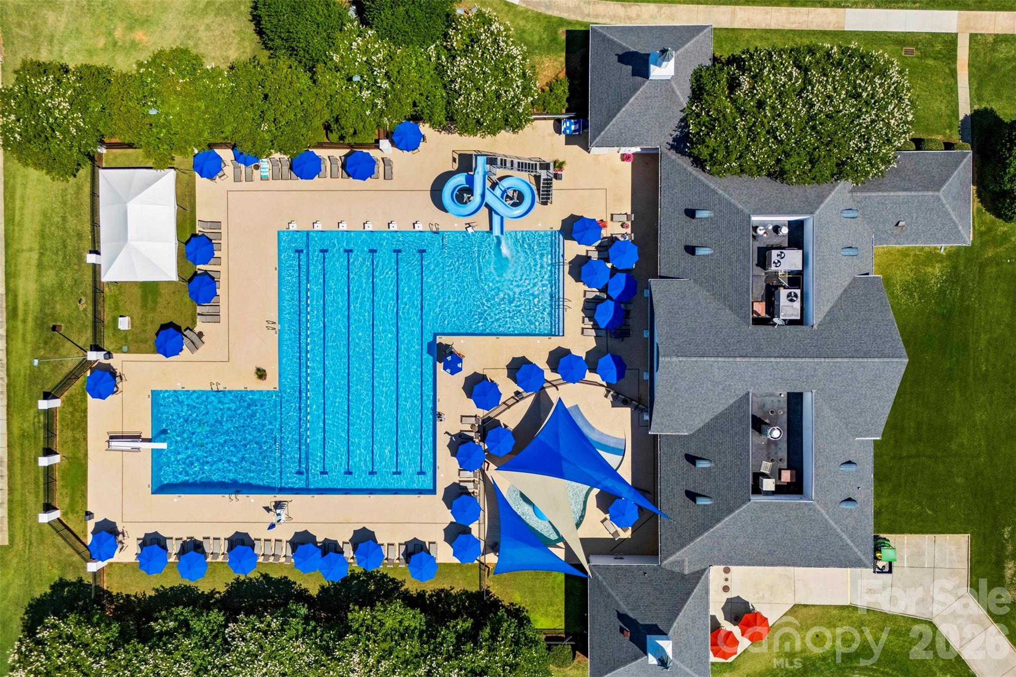 Country Club Estates - Residential
