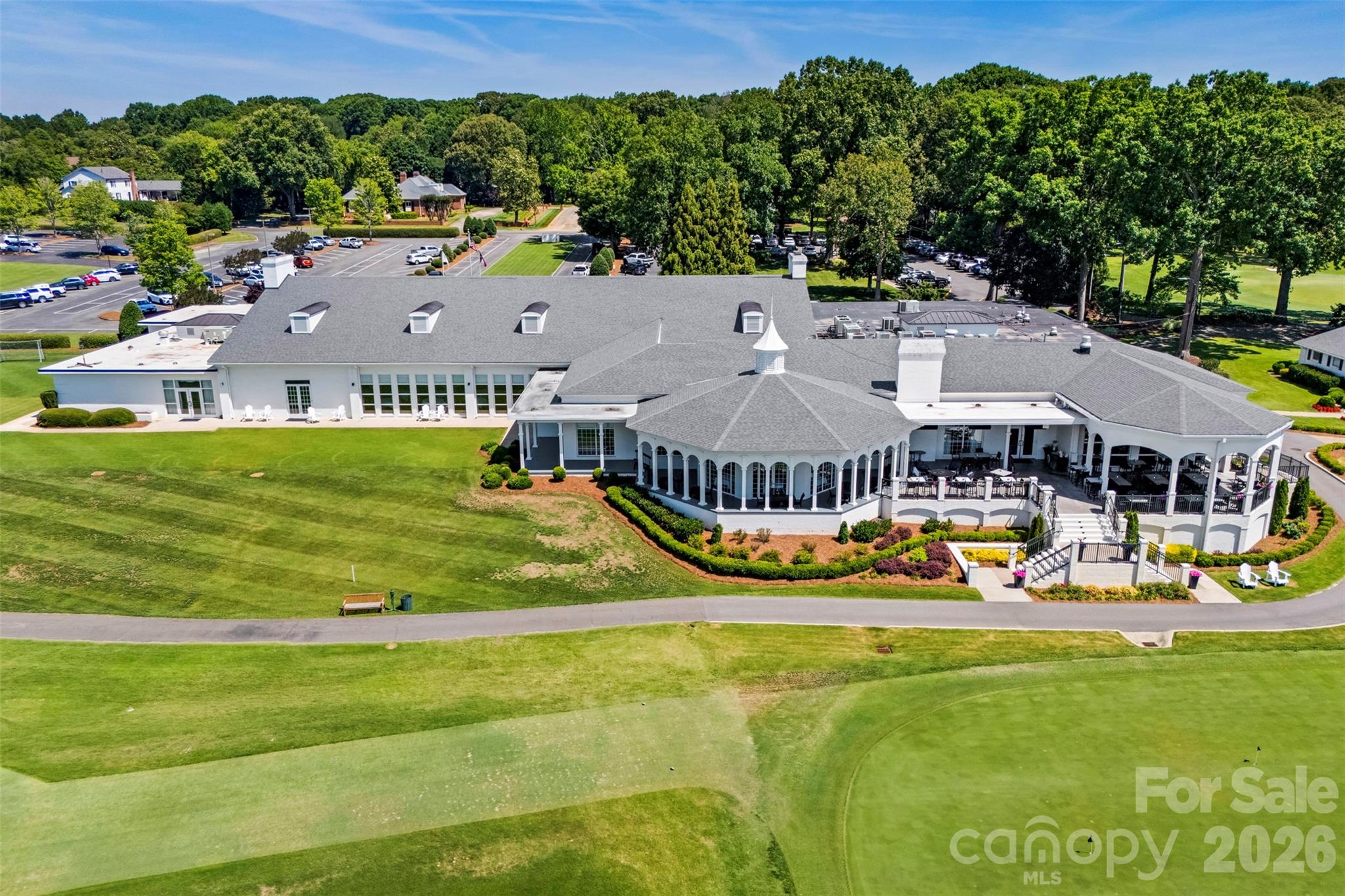 Country Club Estates - Residential