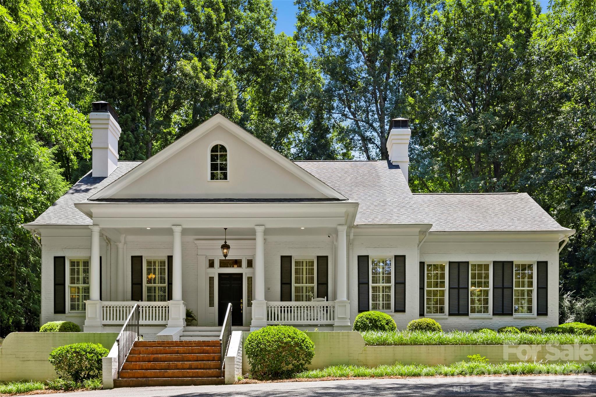 Country Club Estates - Residential