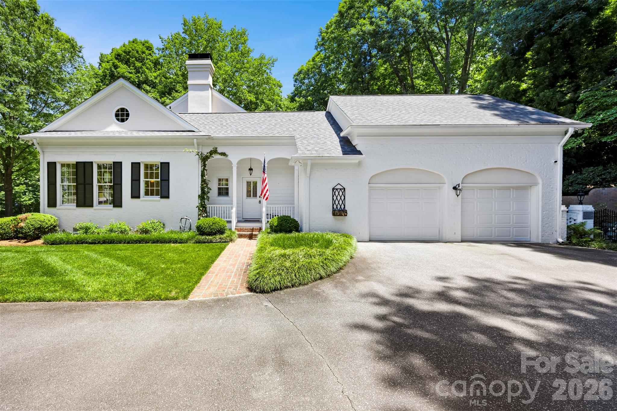 Country Club Estates - Residential