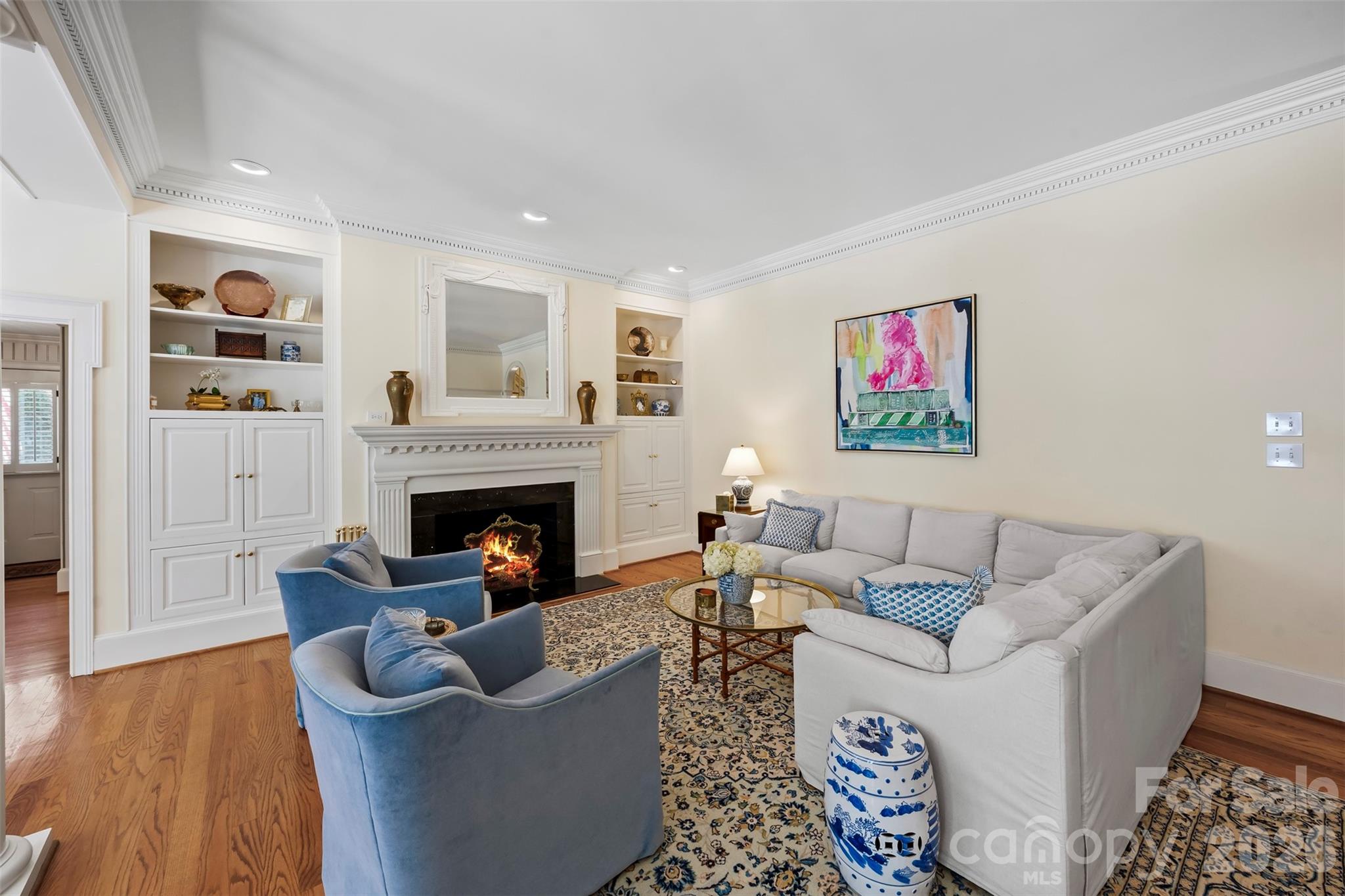 Country Club Estates - Residential