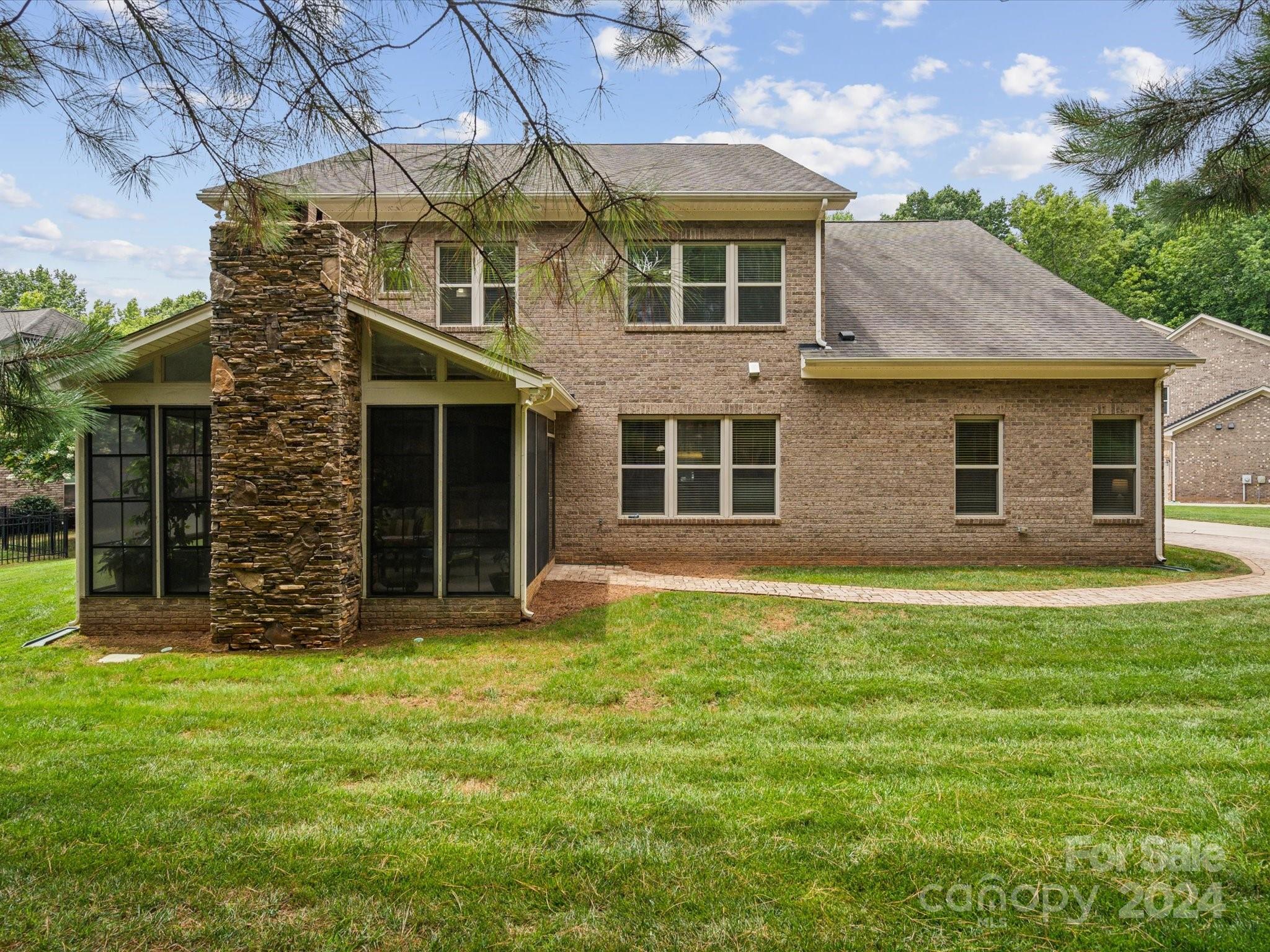 Barber Rock - Residential