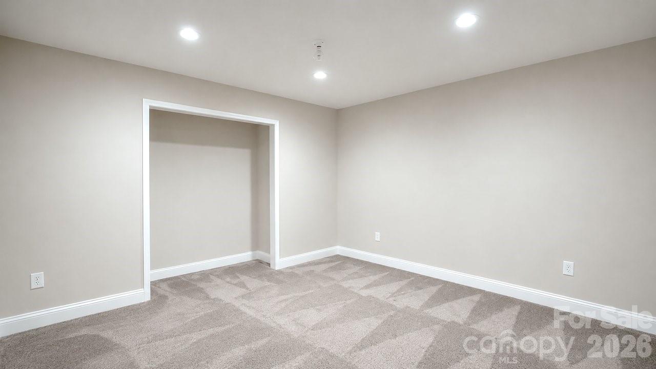 Mirabella - Residential