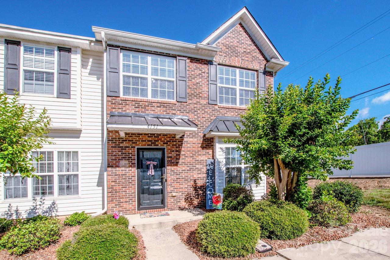 Welcome home to 4151 Kenton Glenn Ct.  Enjoy all the Concord area has to offer with this conveniently located townhouse.  Just minutes to various outlet shopping, medical providers, restaurants, and entertainment.  You'll get added privacy with an end unit location in the complex.  HVAC unit replaced Oct 2023, water heater June 2021
