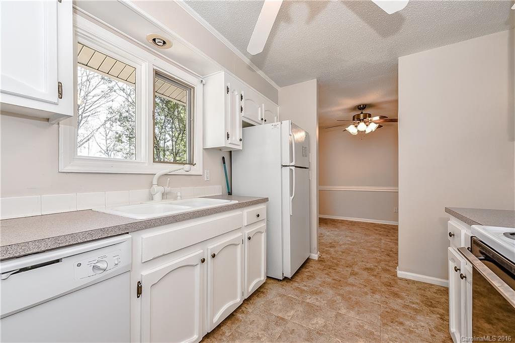 Tega Cay - Residential