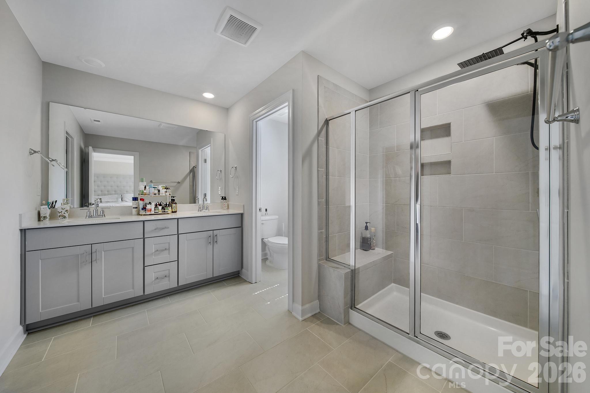 Anniston Chase - Residential