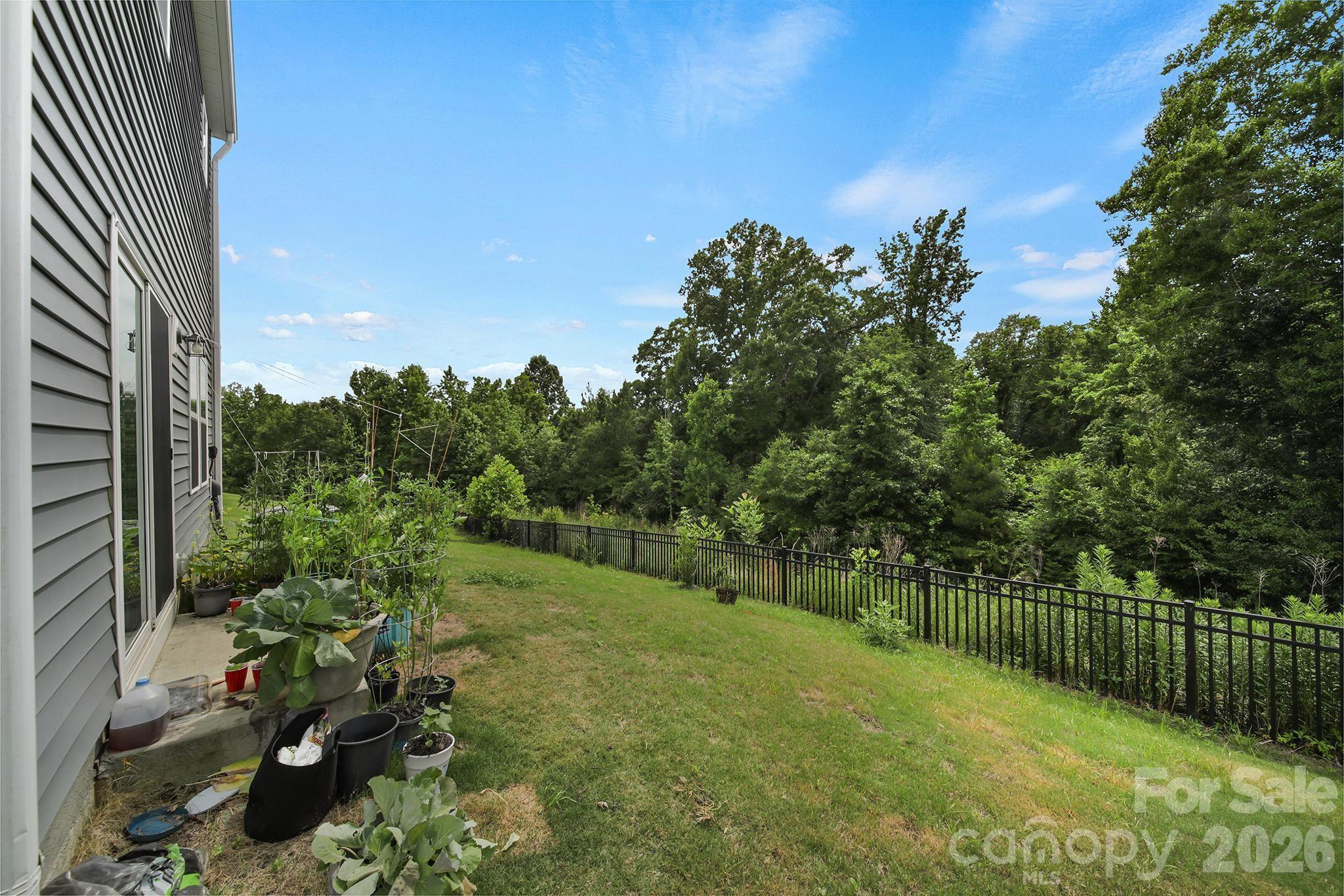Anniston Chase - Residential