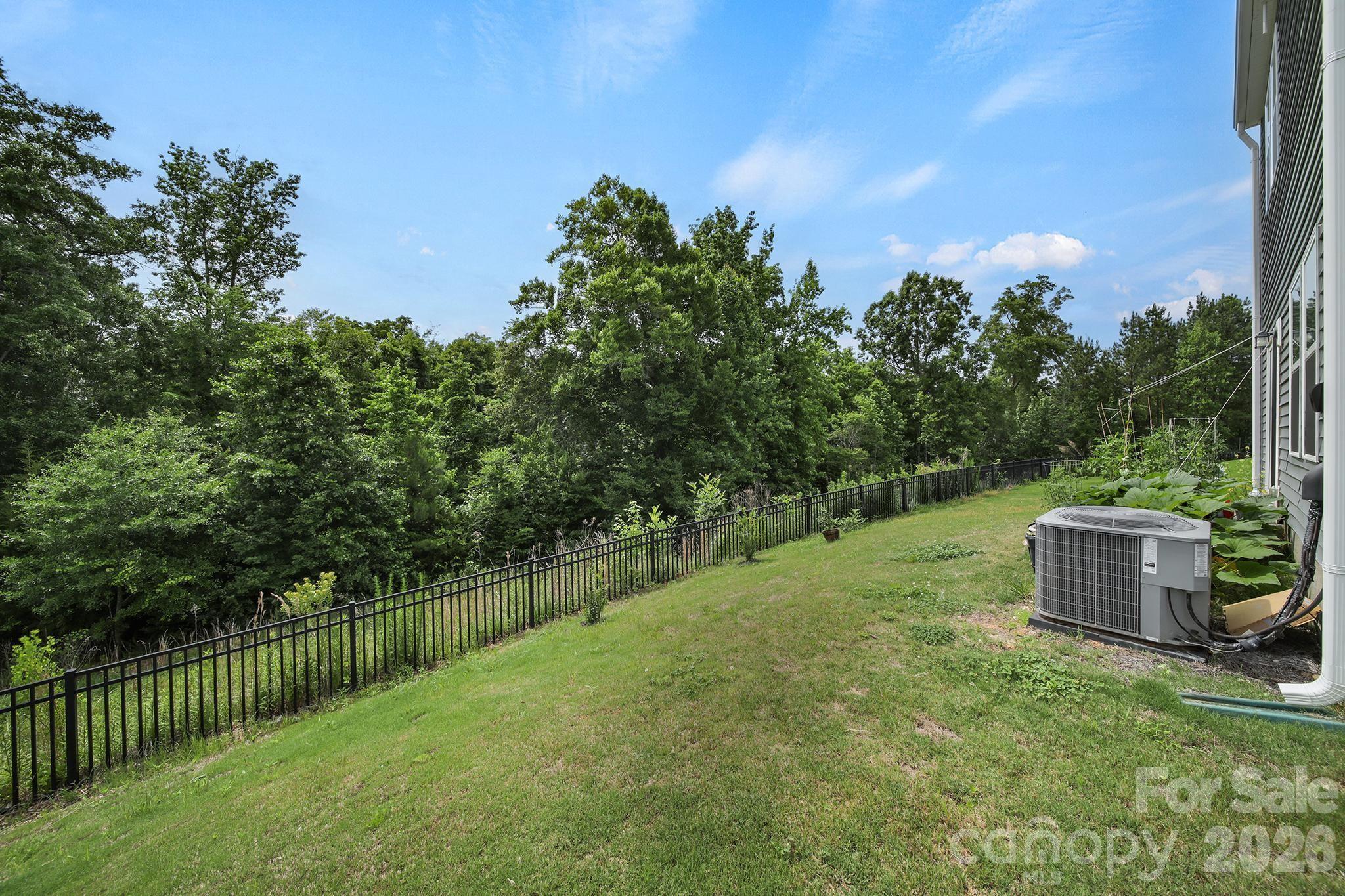 Anniston Chase - Residential