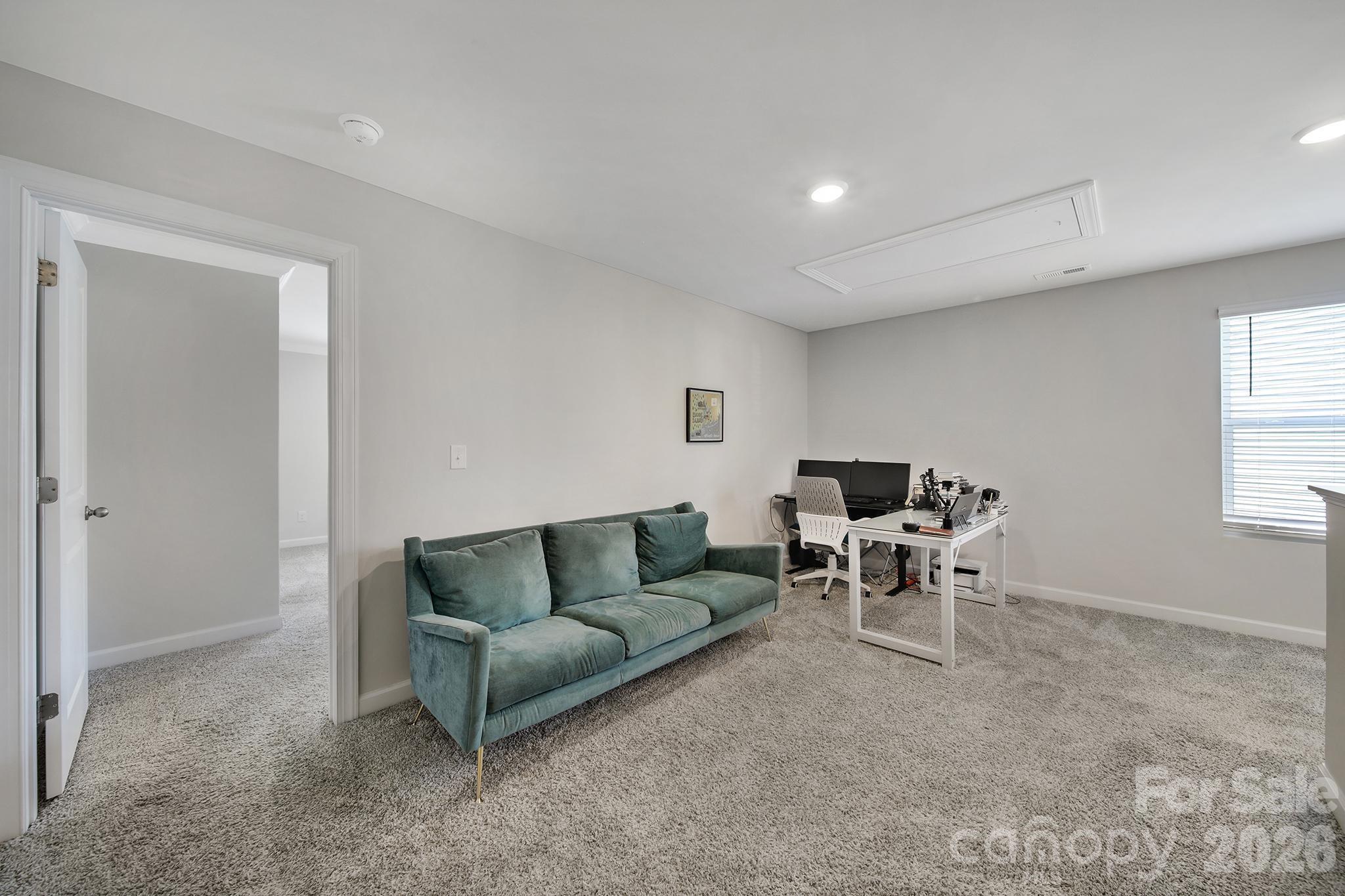 Anniston Chase - Residential