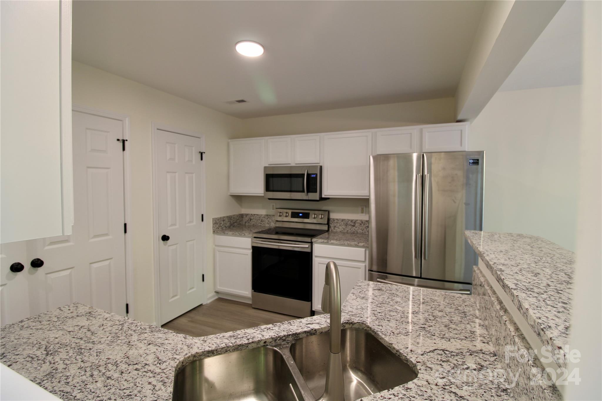 Forest Oaks - Residential