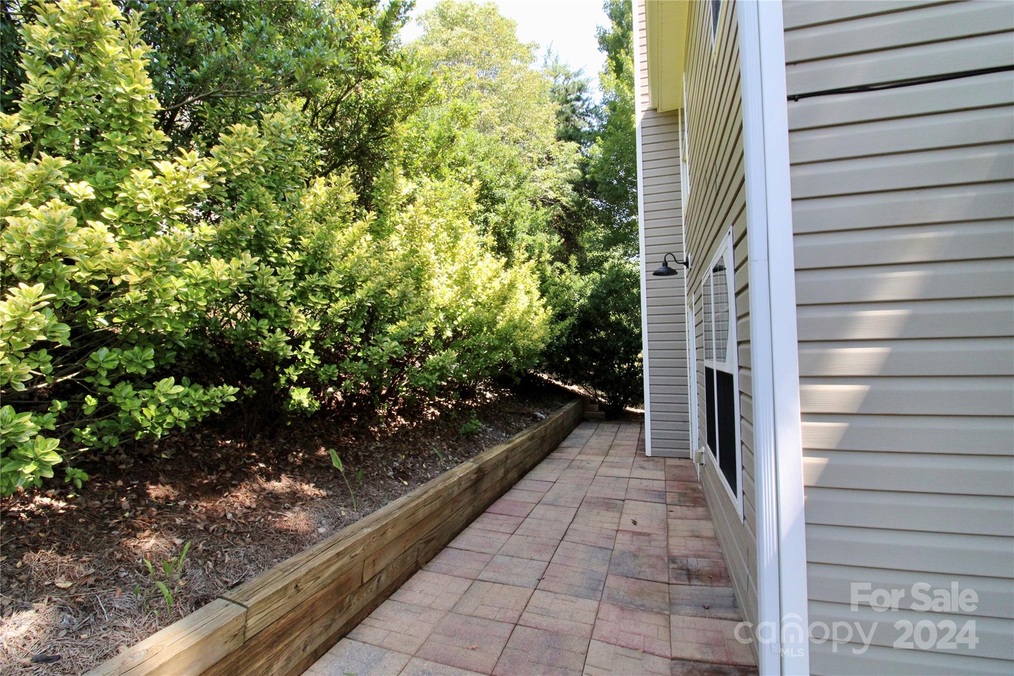 Forest Oaks - Residential