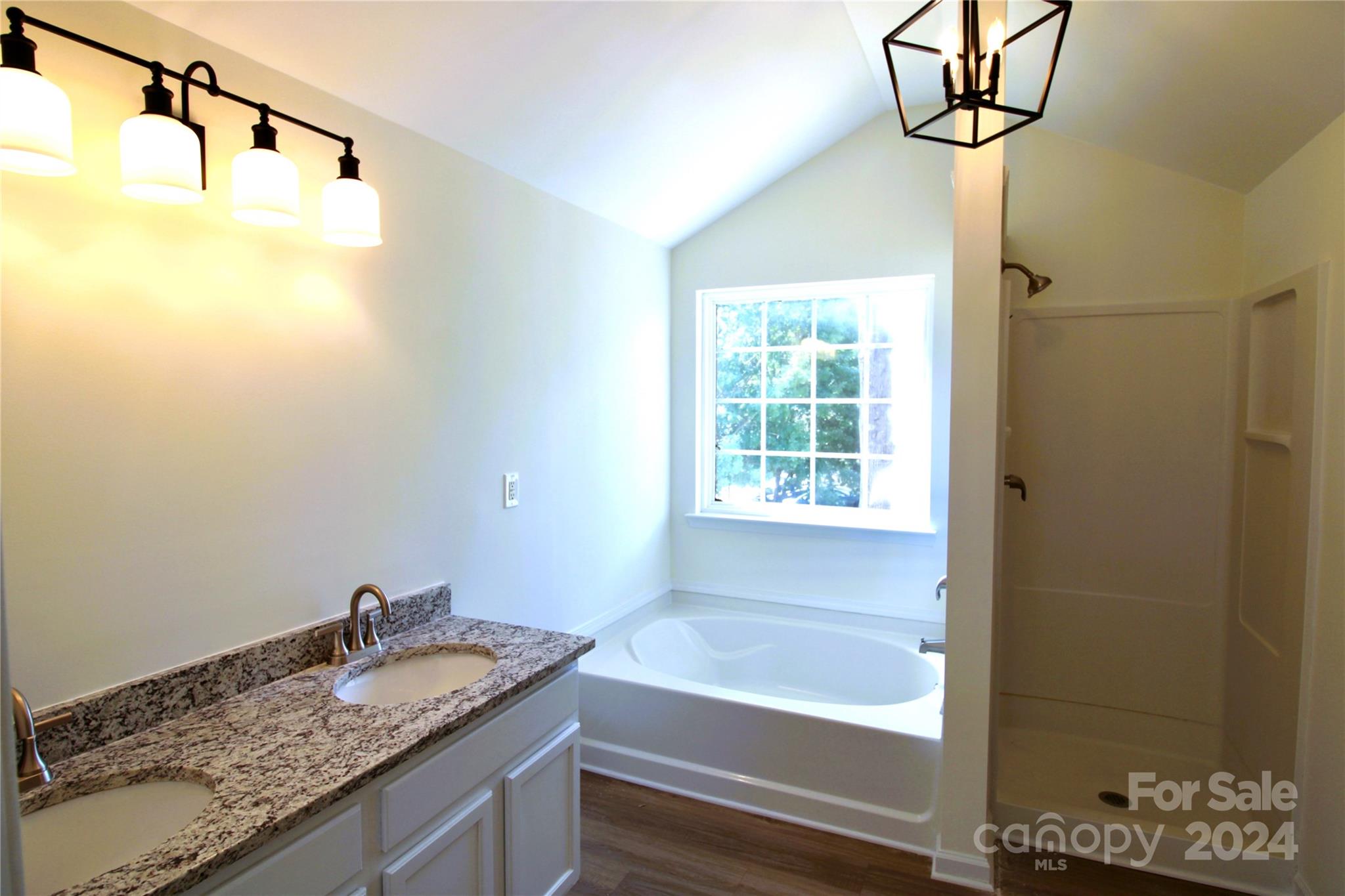 Forest Oaks - Residential