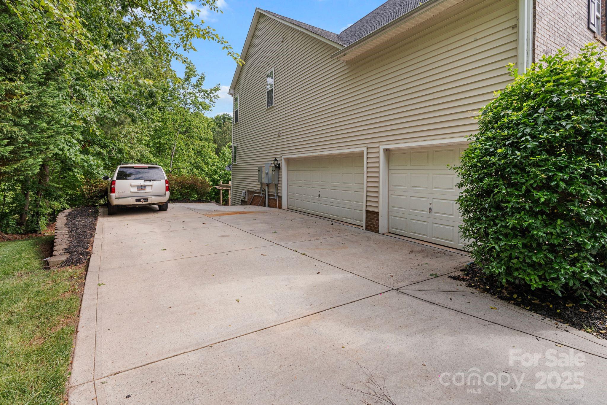 Sutton Place - Residential