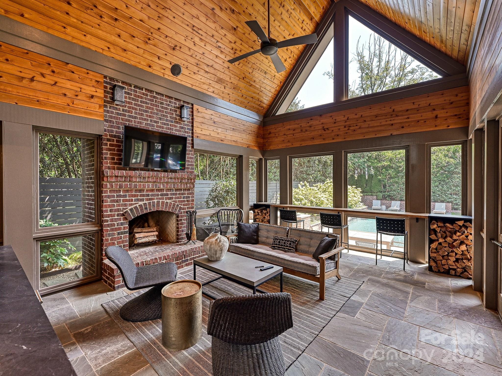 Myers Park - Residential