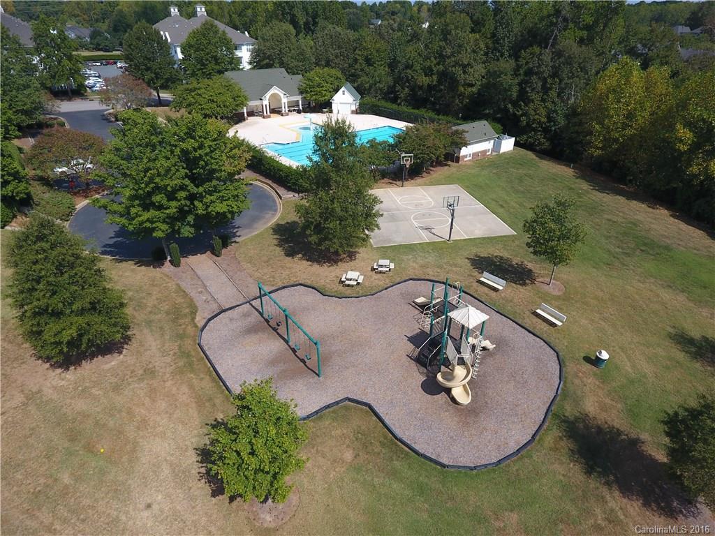Oakhurst - Residential